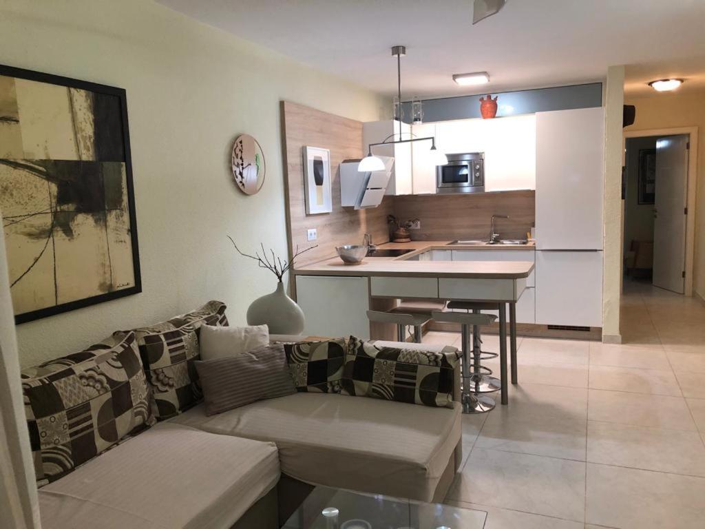 Apartamento Las Vistas Beach - Tenerife Royal Gardens Playa de las Americas  Zewnętrze zdjęcie